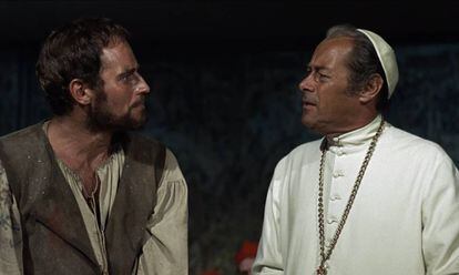 Charlton Heston y Rex Harrison en 'La agonía y el éxtasis' de Carol Reed.