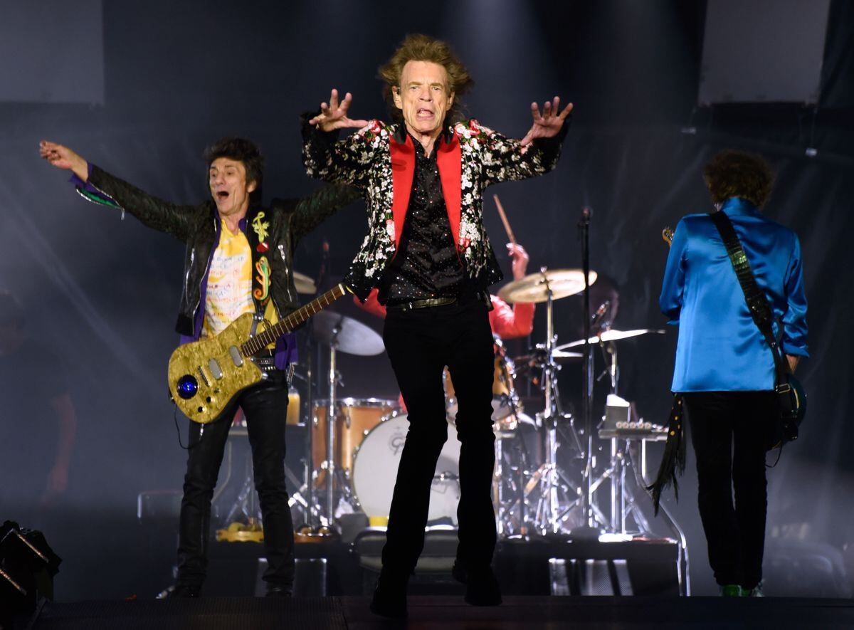 Rolling Stones lançam 'Living In a Ghost Town', primeira inédita em 8 anos