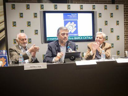 Mena, R&iacute;os, y Villarejo, ayer en la presentaci&oacute;n.