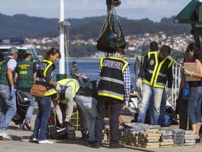 Operaci&oacute;n antidroga en el puerto de Vigo en 2014.
