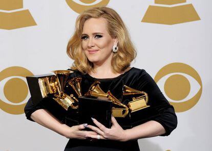 La cantante Adele en la pasada edici&oacute;n de los premios Grammy.