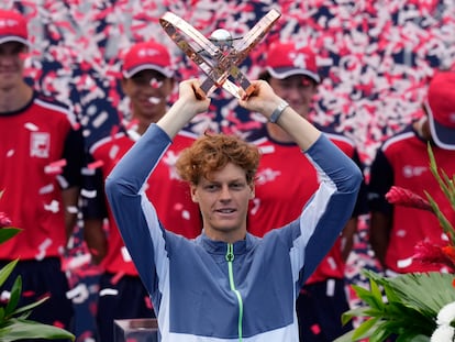 Jannik Sinner conquista su primer título de Masters 1000 tras vencer en la final de Canadá a Álex De Miñaur