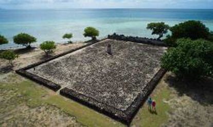 Templo de piedra de la Polinesia primigenia.