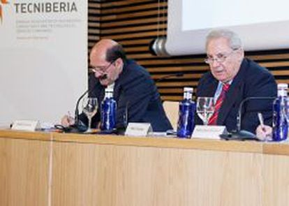 El director general de Tecniberia, &Aacute;ngel Zarabozo, y el presidente de la junta directiva en funciones, Pedro Canalejo.