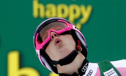 Campeonato del mundo de esquí alpino, la corredora alemana Riesch después de su carrera.