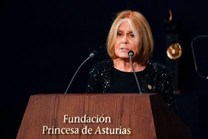 Activist Gloria Steinem delivers her speech at the Princess of Asturias Awards.