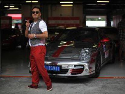 Un Porsche en el encuentro de coches de gama alta Super Show de Shanghái, en 2012.
