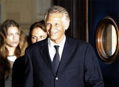 El ex primer ministro, Dominique de Villepin, llega al Palacio de Justicia de París.