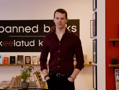 Joseph Dunningam, director del Museo de los Libros Prohibidos en Tallin, Estonia.