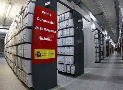 Parte de los archivos de la Guerra Civil del Centro Documental de la Memoria de Salamanca.