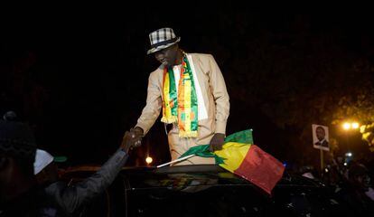 EL candidato a la presidencia de Senegal Ousmane Sonko durante un mitin el 20 de febrero de 2019 en Thies.