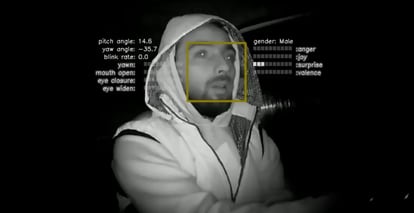 Captura de un vídeo promocional de Affectiva (SmartEye) en el que se muestra cómo funciona su sistema de detección de somnolencia y emociones.