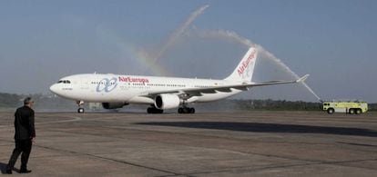 Un avi&oacute;n de AirEuropa en el aeropuerto internacional Silvio Pettirossi de Asunci&oacute;n (Paraguay).