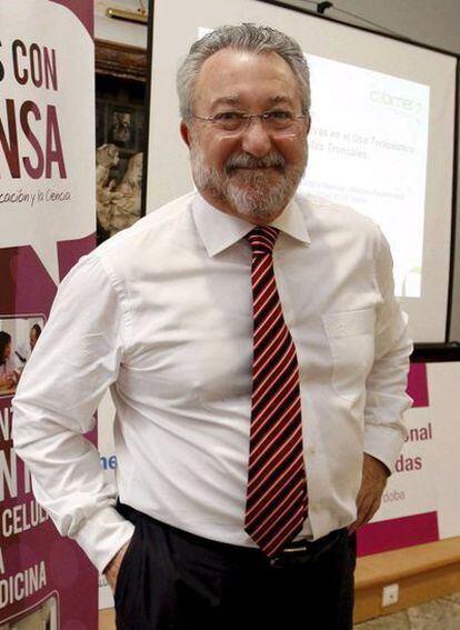 Fotografía de archivo del 6 de junio de 2009 del ex ministro de Sanidad Bernat Soria, que ha renunciado hoy a su escaño de diputado.