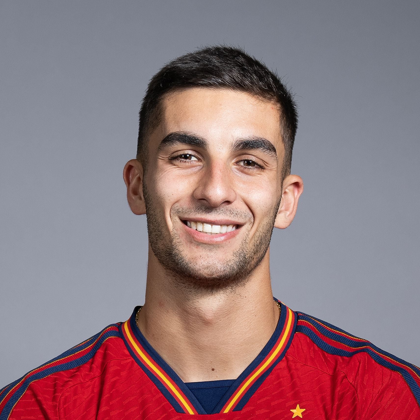 DOHA, QATAR - NOVEMBER 18: Ferran Torres of Spain poses during the official FIFA World Cup Qatar 2022 portrait session on November 18, 2022 in Doha, Qatar. (Photo by Alex Caparros - FIFA/FIFA via Getty Images)