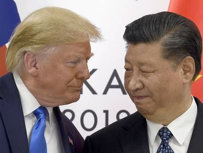 El presidente estadounidense Donald Trump, y su homólogo chino, Xi Jinping, durante una reunión en Osaka, Japón, el pasado 29 de junio.