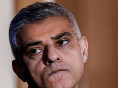 El alcalde de Londres, Sadiq Khan, asiste a un debate en Bruselas en 2017 / En vídeo, declaraciones del alcalde de Londres Sadiq Khan (QUALITY-REUTERS)