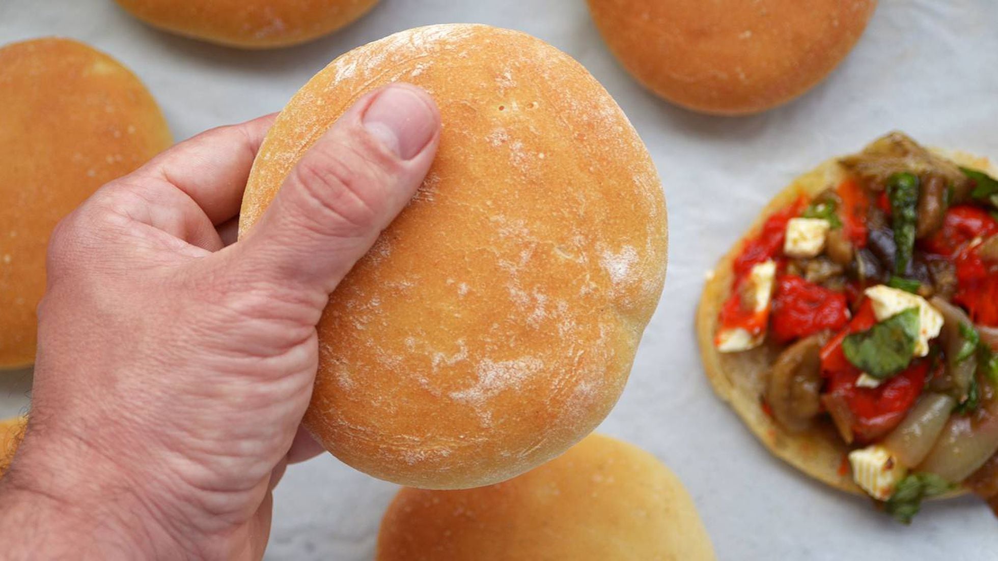 Ni bollo de hamburguesa ni mollete: el bollete | Recetas | Gastronomía | EL  PAÍS