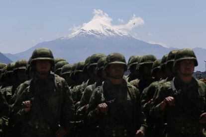 Soldados en Puebla, en el centro de México.