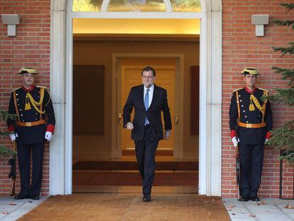 El presidente Mariano Rajoy, este lunes en el Palacio de La Moncloa. 
