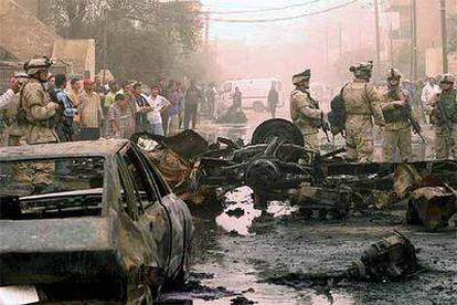 Atentado con coche bomba contra una comisaría de Bagdad que mató a 22 personas en julio del año pasado.