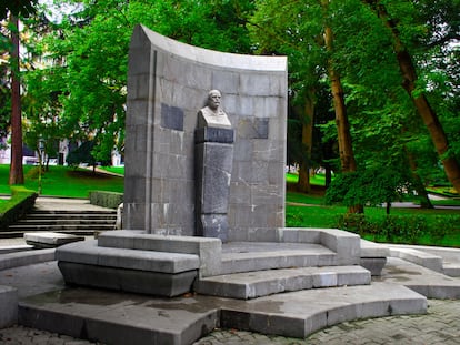 Monumento a Leopoldo Alas, 'Clarín', en Oviedo.