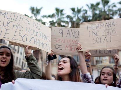 Manifestación contra la sentencia de La Manada el 26 de abril de 2018.