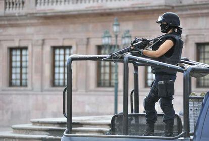 Una policía federal en el Estado mexicano de Coahuila.