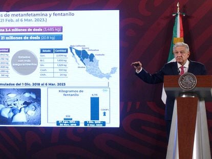López Obrador aborda el tema de los aseguramientos de metanfetamina y fentanilo, durante su conferencia matutina de este miércoles.