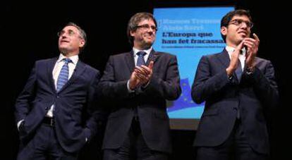 Tremosa, Puigdemont i Sarri en la presentaci&oacute;.