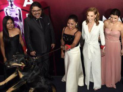 La obra de Alfonso Cuarón consigue diez galardones de la Academia mexicana, en una gala marcada por la política y la solidaridad femenina