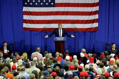 Donald Trump celebra un acto de campaña en Delaware (Ohio).