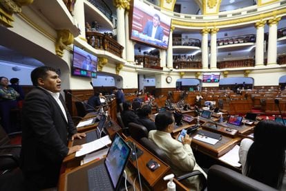 El Congreso de Perú, en la sesión de este jueves.