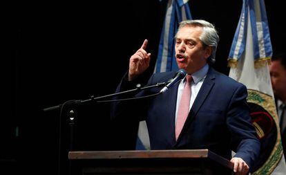 El presidente electo de Argentina, Alberto Fernández, habla este martes durante un acto en la provincia norteña de Tucumán.