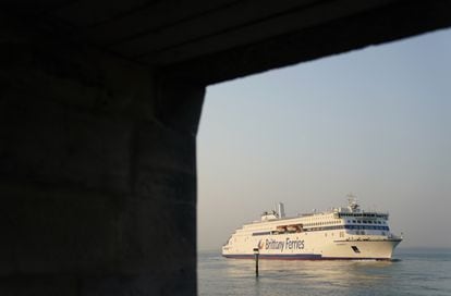 One of the ships of the Brittany Ferries shipping company, upon arrival at the port of Portsmouth (England) from Spain.