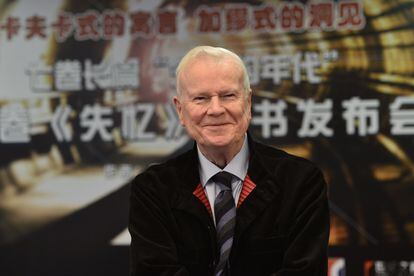 El profesor Kjell Espmark, miembro del comité del Nobel.