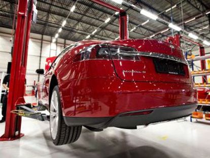 El fabricante de coches eléctricos entrega menos vehículos de lo previsto en el segundo trimestre