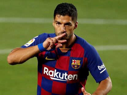 Luis Suárez celebra su gol ante el Espanyol.