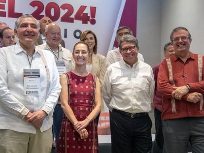Adán Augusto López, Claudia Sheinbaum, Ricardo Monreal y Marcelo Ebrard, en el marco del Consejo Nacional de Morena, el 11 de junio.