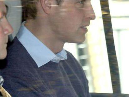El príncipe Guillermo llega al hospital Eduardo VII hoy martes 4 de diciembre.