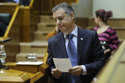 I&ntilde;igo Urkullu se dispone a intervenir en el pleno de este viernes, en el Parlamento vasco,