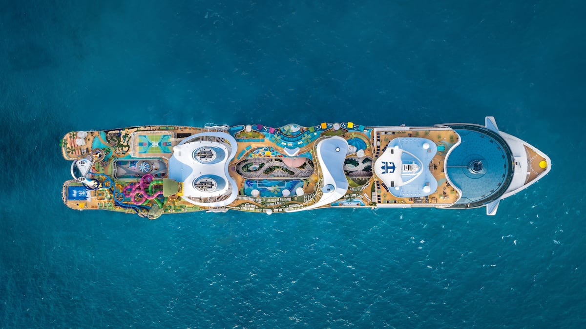 Entramos en el 'Icon of the Seas': así es navegar en el crucero