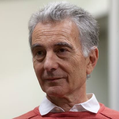 BUENOS AIRES, ARGENTINA - SEPTEMBER 28: Jorge Maronna member of 'Les Luthiers' poses during an exclusive portrait session on September 28, 2015, in Buenos Aires, Argentina. (Photo by Ricardo Ceppi/Getty Images)