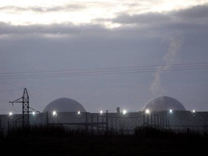 La central nuclear de Almaraz situada en el t&eacute;rmino municipal de Almaraz (C&aacute;ceres).