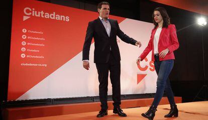 Albert Rivera e In&eacute;s Arrimadas, el pasado 22 de diciembre, tras las elecciones.