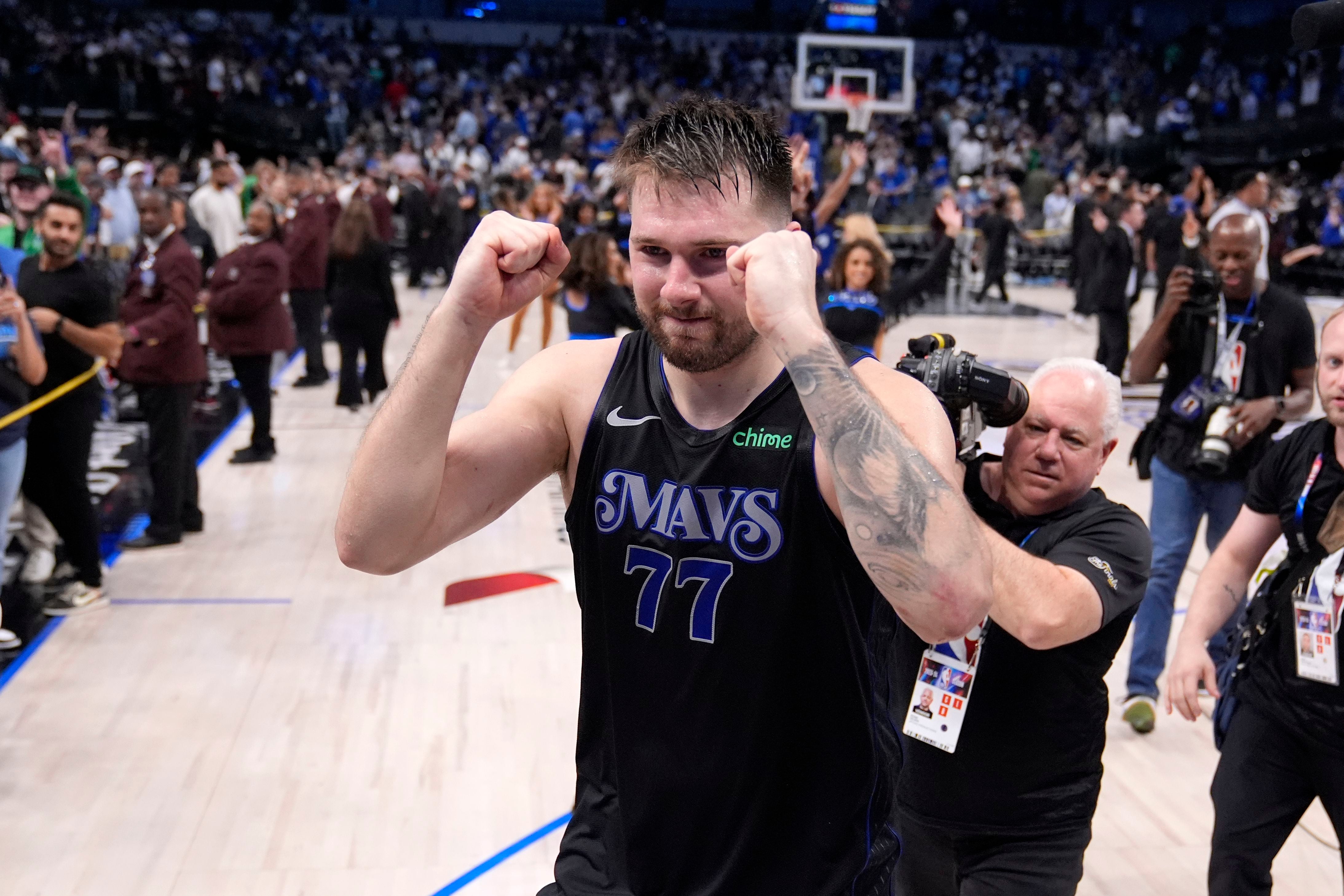 Luka Dončić lleva a los Dallas Mavericks a la final del Oeste de la NBA con un triple doble