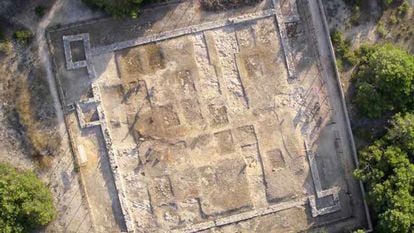 Fotografía aérea de la fortificación romana de Can Bai, en Formentera.