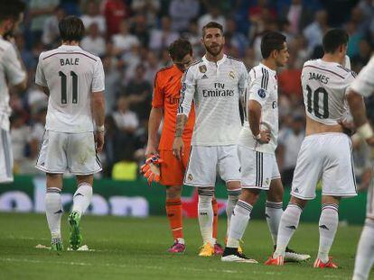 El Madrid, con Ramos en el centro, tras la eliminación.