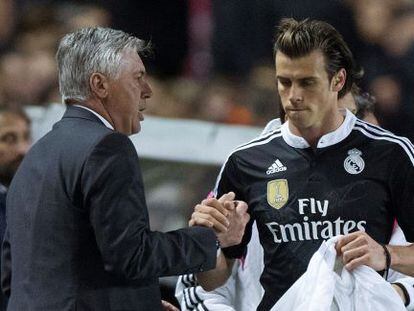 Ancelotti y Bale en Vallecas.