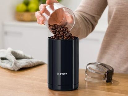 Describimos el molinillo de café de la firma Bosch para conseguir un molido fino del café sin salir de casa.